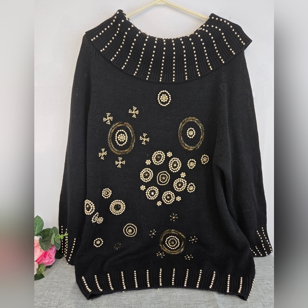 Vintage Women’s Beaded Sweater 1980s Small Black-Gold Beads‎ Cowl Neck Long Slv